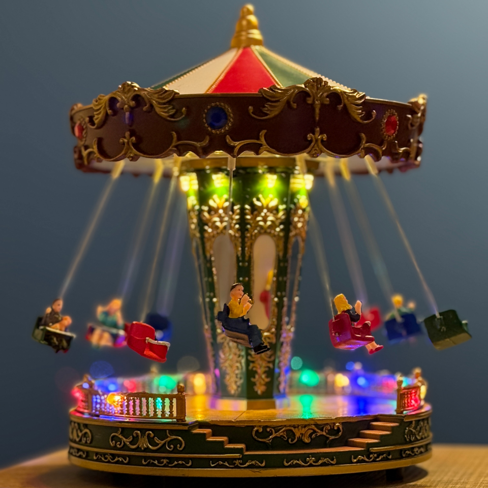 Işıklı Müzikli Hareketli Noel Salıncağı – Christmas Swing Carousel Dekor